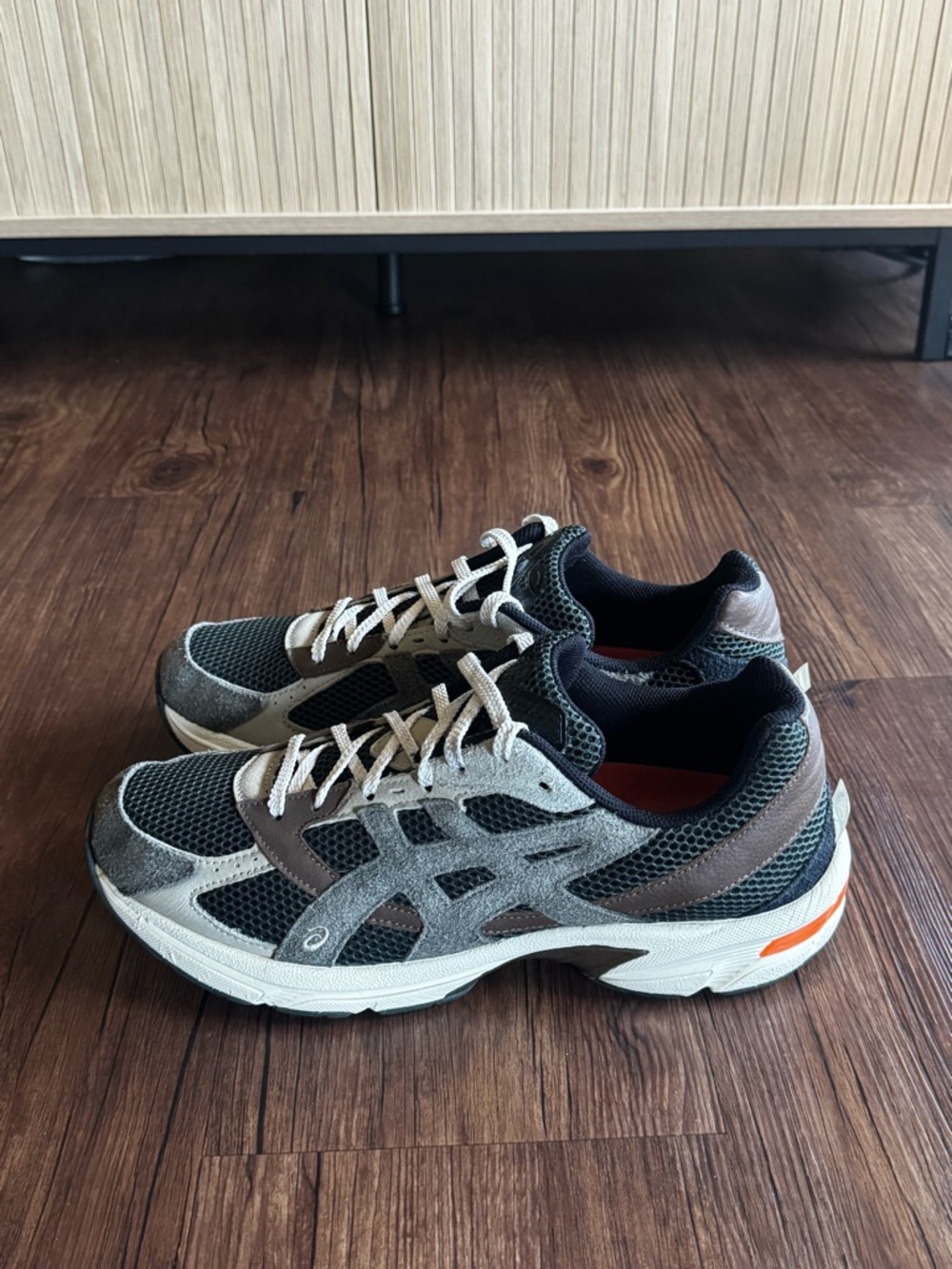 Asics Men’s Gray and Brown Mesh Athletic Sneakers with White Soles